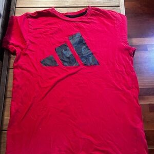 Adidas boys tshirt size YXL. Red with black print.